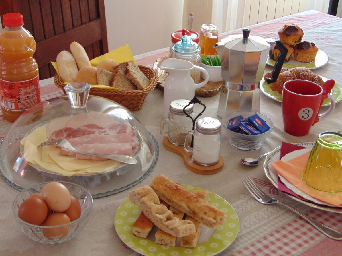 Casa Roberto B&B Savona Luaran gambar