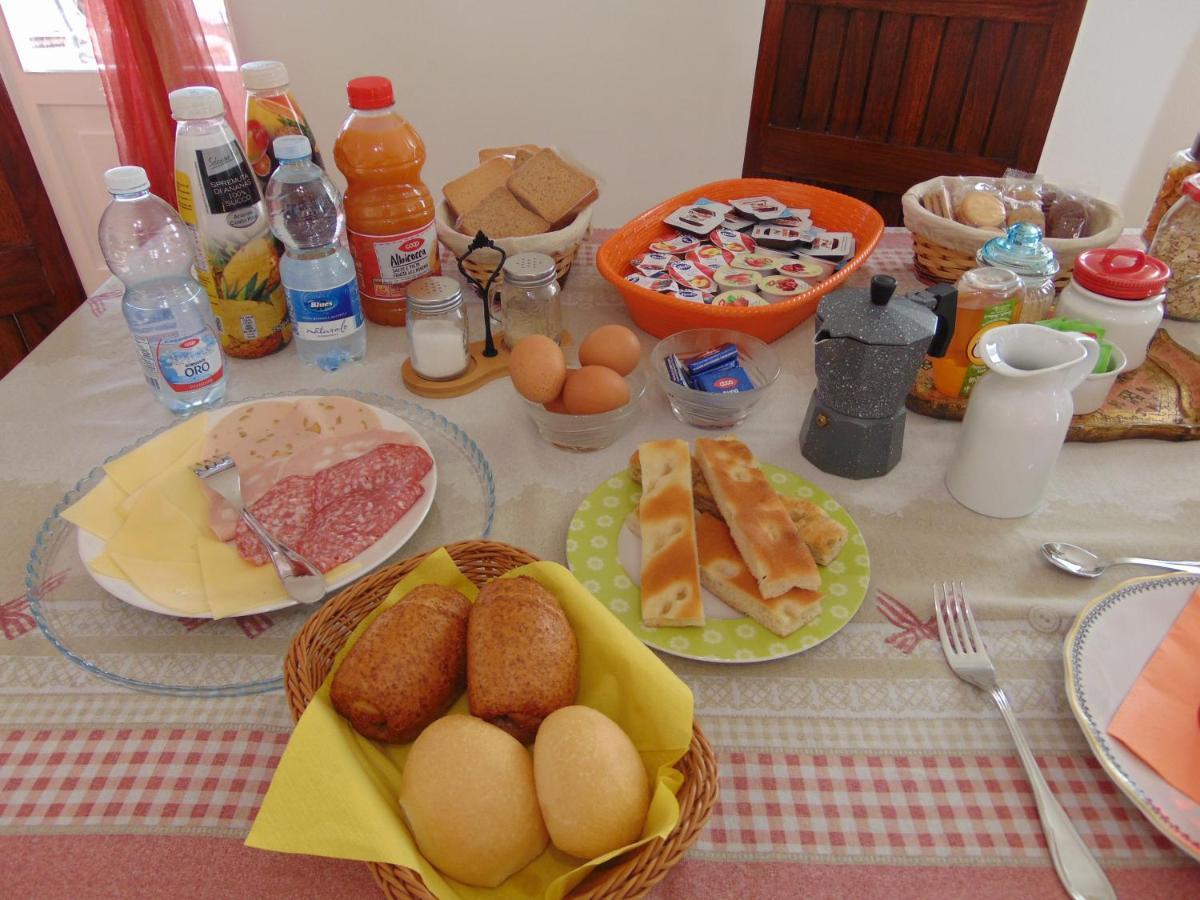 Casa Roberto B&B Savona Luaran gambar